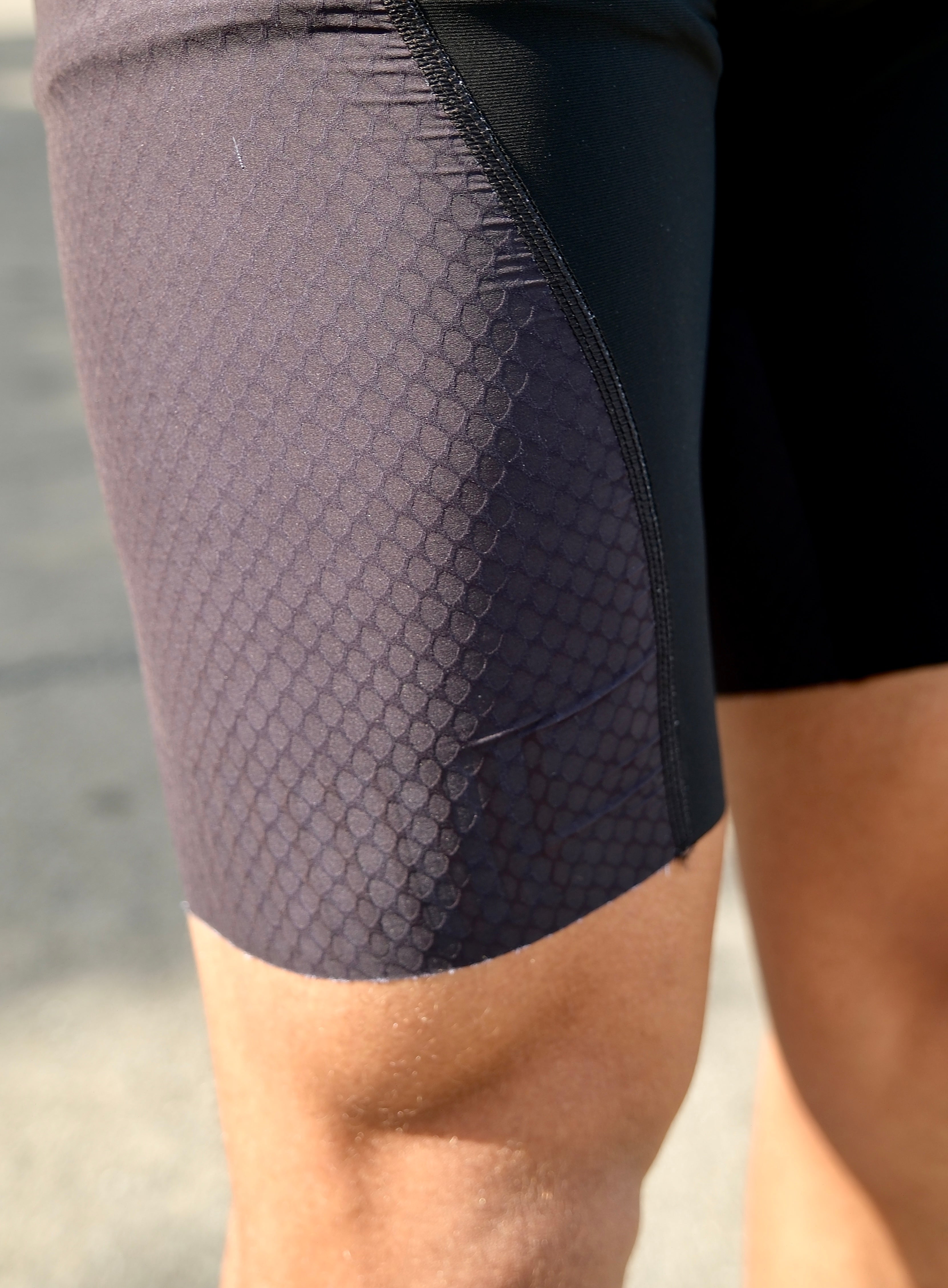 Close up of the snake skin leg fabric on the squadron racing triathlon suit. 